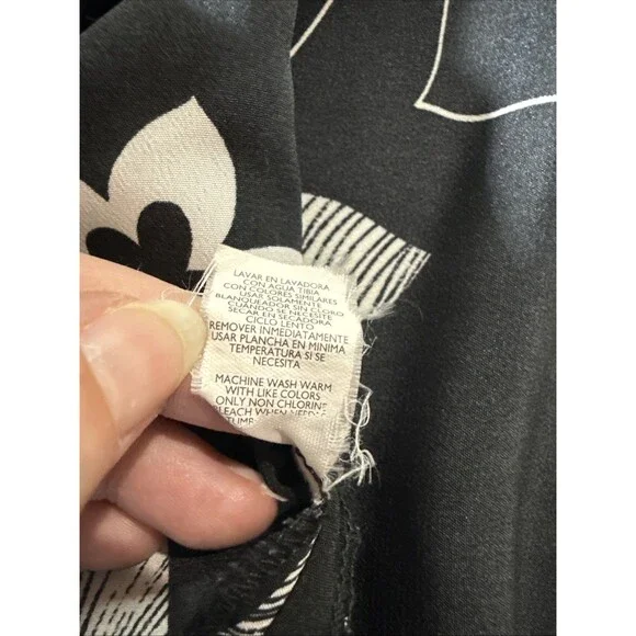 Daisy Fuentes Floral Tie Scoop Neck Sleeveless Blouse In Black And White Size M - Picture 7 of 10